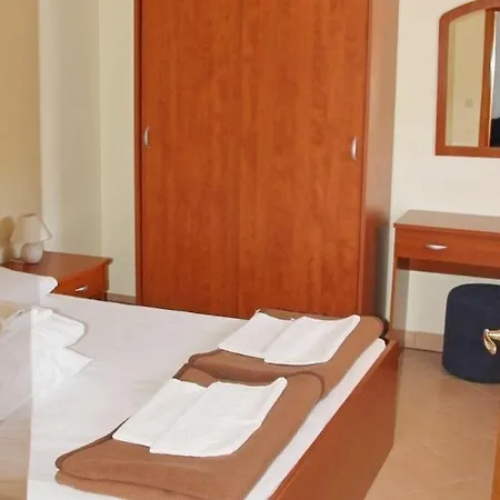 Dario Otel
