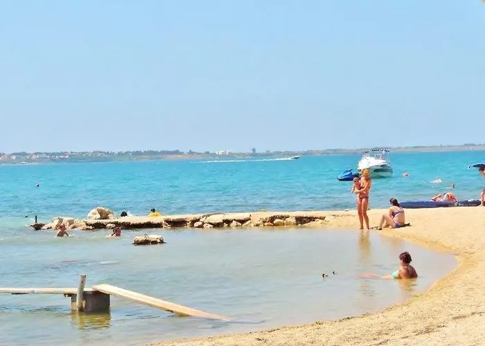 Dario 3* Vrsi